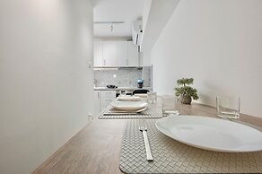 Premium Jacuzzi Suite at the City Center