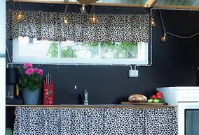 Mickels bondgårdsglamping