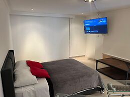 Venator House Boutique