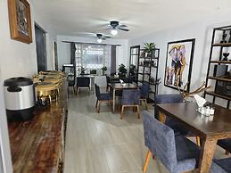 Venator House Boutique