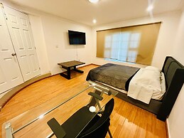 Venator House Boutique