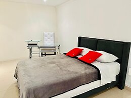 Venator House Boutique