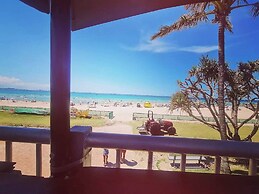 Bask in Beach Luxury!