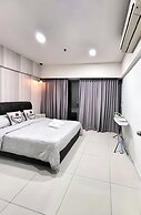Summer suites klcc By Regal Homes