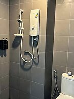 Summer suites klcc By Regal Homes