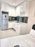 Summer suites klcc By Regal Homes