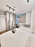 Summer suites klcc By Regal Homes