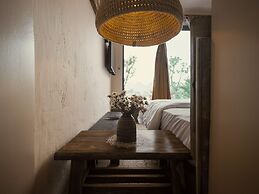 AiLee Villa & Hotel Tamcoc