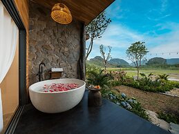 AiLee Villa & Hotel Tamcoc