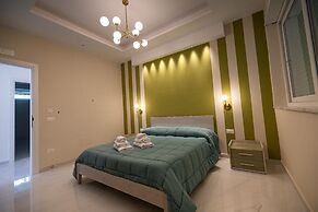 Luxury Rooms Hotel