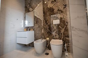 Luxury Rooms Hotel