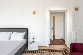 SJR Luxury Apartment Trevi Fountain