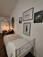 Garda Relais Antica Romelia