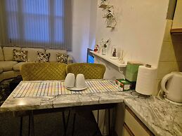 Cosy Self Serviced Apartment - City Center