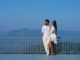 ERA Resort by Stride