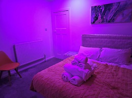 Entire Treasure of Nottingham