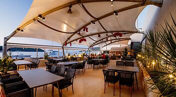 MARSHAL CLUB HOTEL