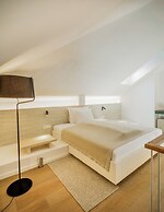 MARSHAL CLUB HOTEL
