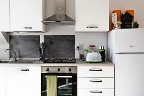 Zezio 44 in Como With 2 Bedrooms and 1 Bathrooms