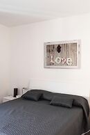 Zezio 44 in Como With 2 Bedrooms and 1 Bathrooms