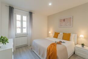 Zezio 44 in Como With 2 Bedrooms and 1 Bathrooms