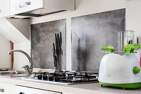 Zezio 44 in Como With 2 Bedrooms and 1 Bathrooms