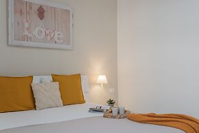 Zezio 44 in Como With 2 Bedrooms and 1 Bathrooms