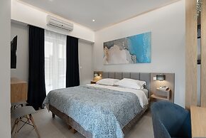 Captain's Seafront Apartments