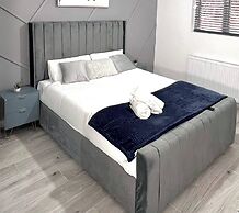 Stylish Spacious 1Bd Apt-kingbed-10min Heaton Park