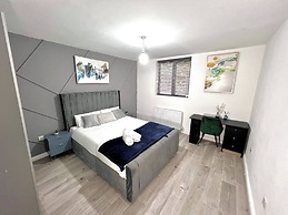 Stylish Spacious 1Bd Apt-kingbed-10min Heaton Park