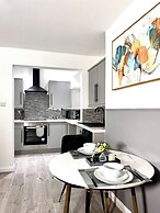 Stylish Spacious 1Bd Apt-kingbed-10min Heaton Park