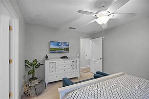 Themed 5Bd Paradise Palms Close to Disney w Pool 8951