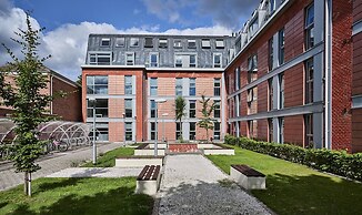 Student Only The Boulevard