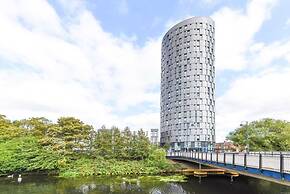 Student Only The Summit