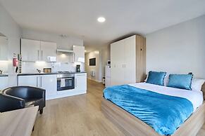 Student Only The Summit