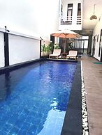 Double D Guesthouse and Villa