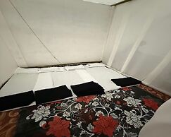 Arail Tent City Kumbh Cottage