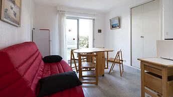 Apartment in Agde Near Sandy Beach