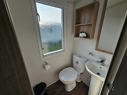 Angie 2 Bed Rhyl Robinhood