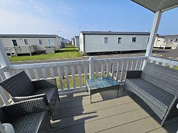 Angie 2 Bed Rhyl Robinhood