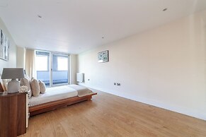 Modern 1 bed flat in Greenwich