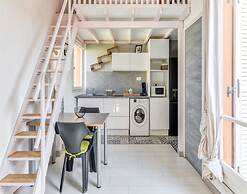 Modern Stay by the Beach