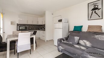 Stylish Stay by the Sea