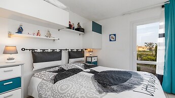 Stylish Stay by the Sea