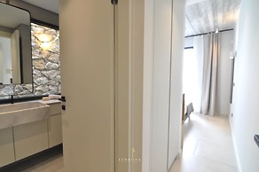 Zennova 52  Villa Cueva