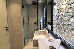 Zennova 52  Villa Cueva