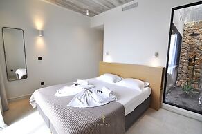 Zennova 52  Villa Cueva