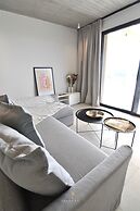 Zennova 52  Villa Cueva