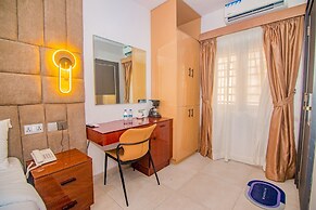 Purple Lavender Hotel