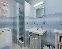 Seaside Family Apartment in Agde